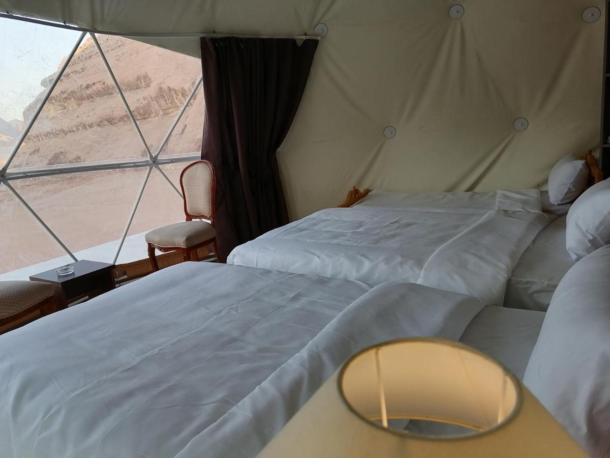Sara Luxury Camp Wadi Rum Exterior foto