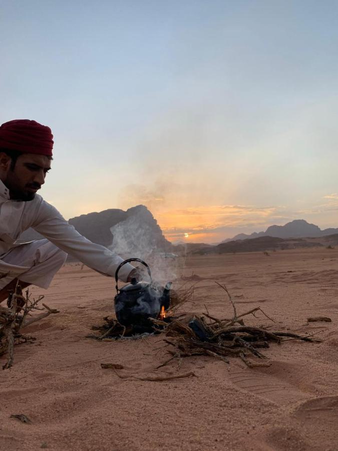Sara Luxury Camp Wadi Rum Exterior foto