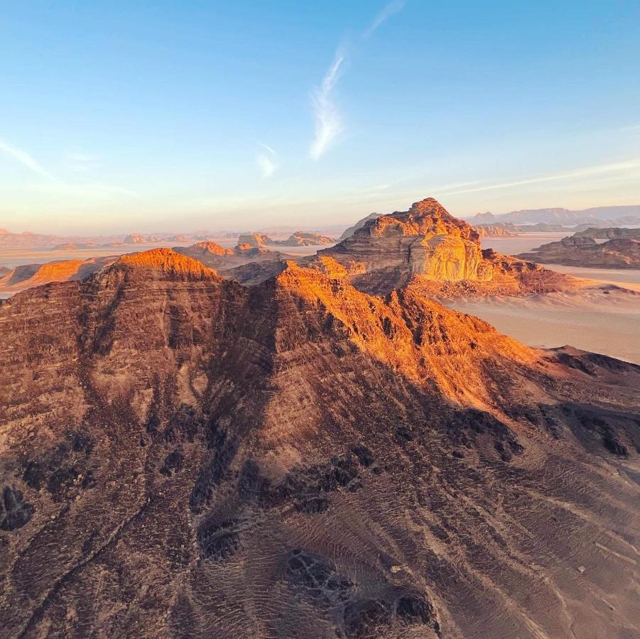 Sara Luxury Camp Wadi Rum Exterior foto